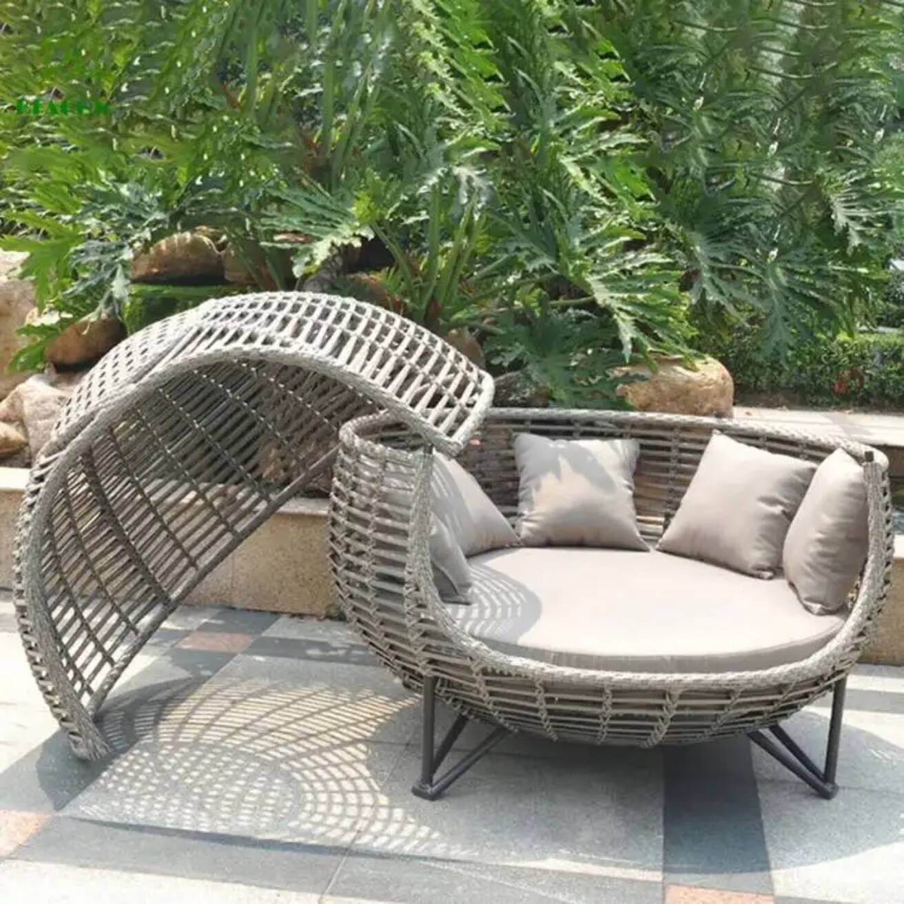 Lettino prendisole da esterno  - Outdoor Daybed Furniture recensione e prezzo