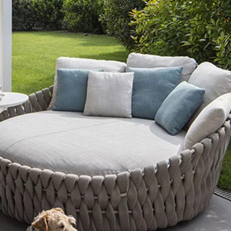 Lettini Prendisole Rialzati da - Outdoor Daybed Furniture recensione e prezzo