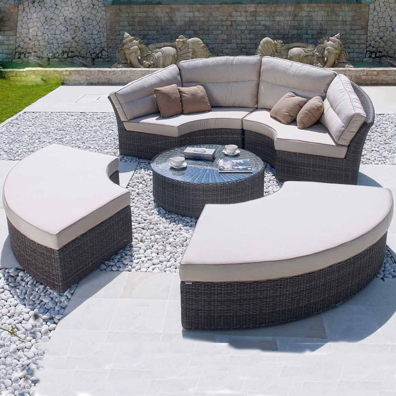 Set di divani letto rotondi in - Outdoor Daybed Furniture recensione e prezzo